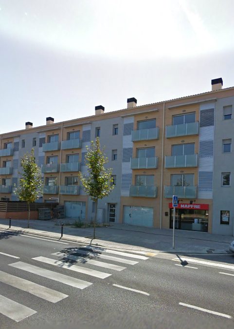 Edifici de 54H a Celrà (Girona)